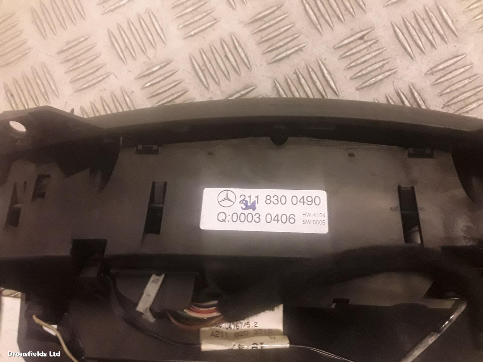 View Auto part Heater/AC Controller Mercedes E Class 2006