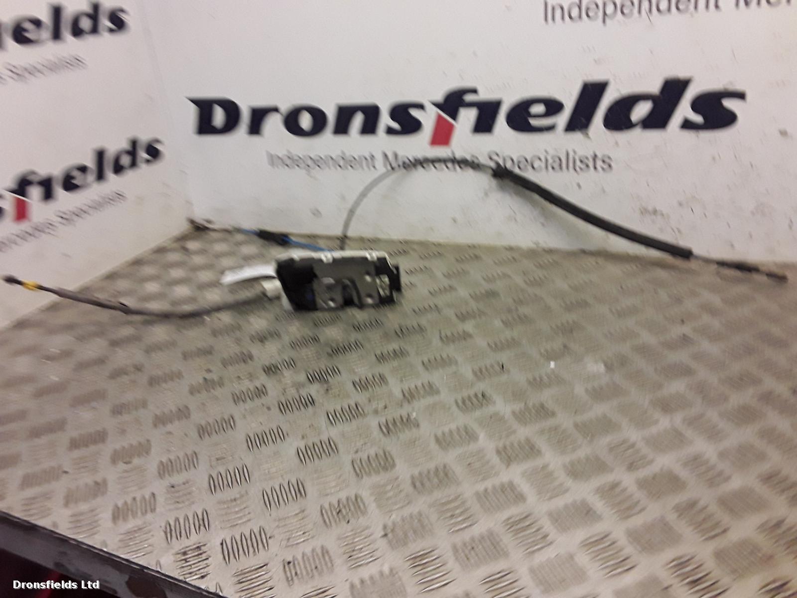 View Auto part Door Lock Assembly Mercedes E Class 2012