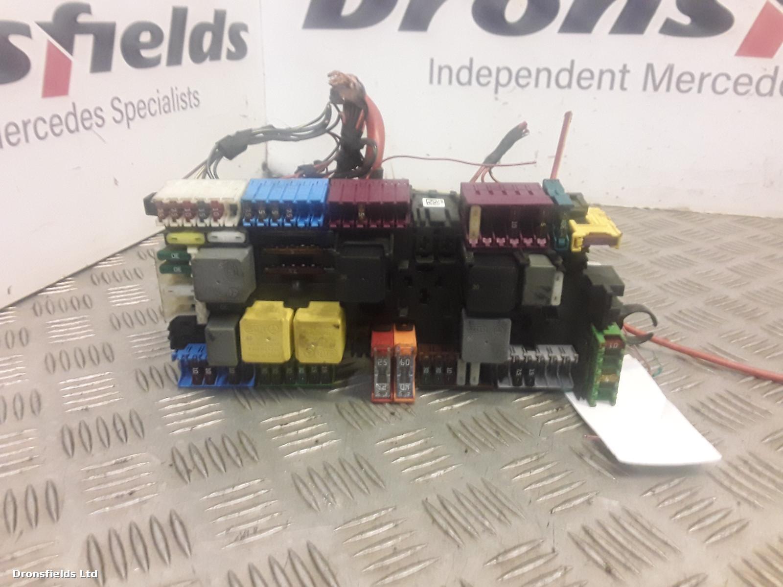 View Auto part Fuse Box Mercedes Sprinter 2018