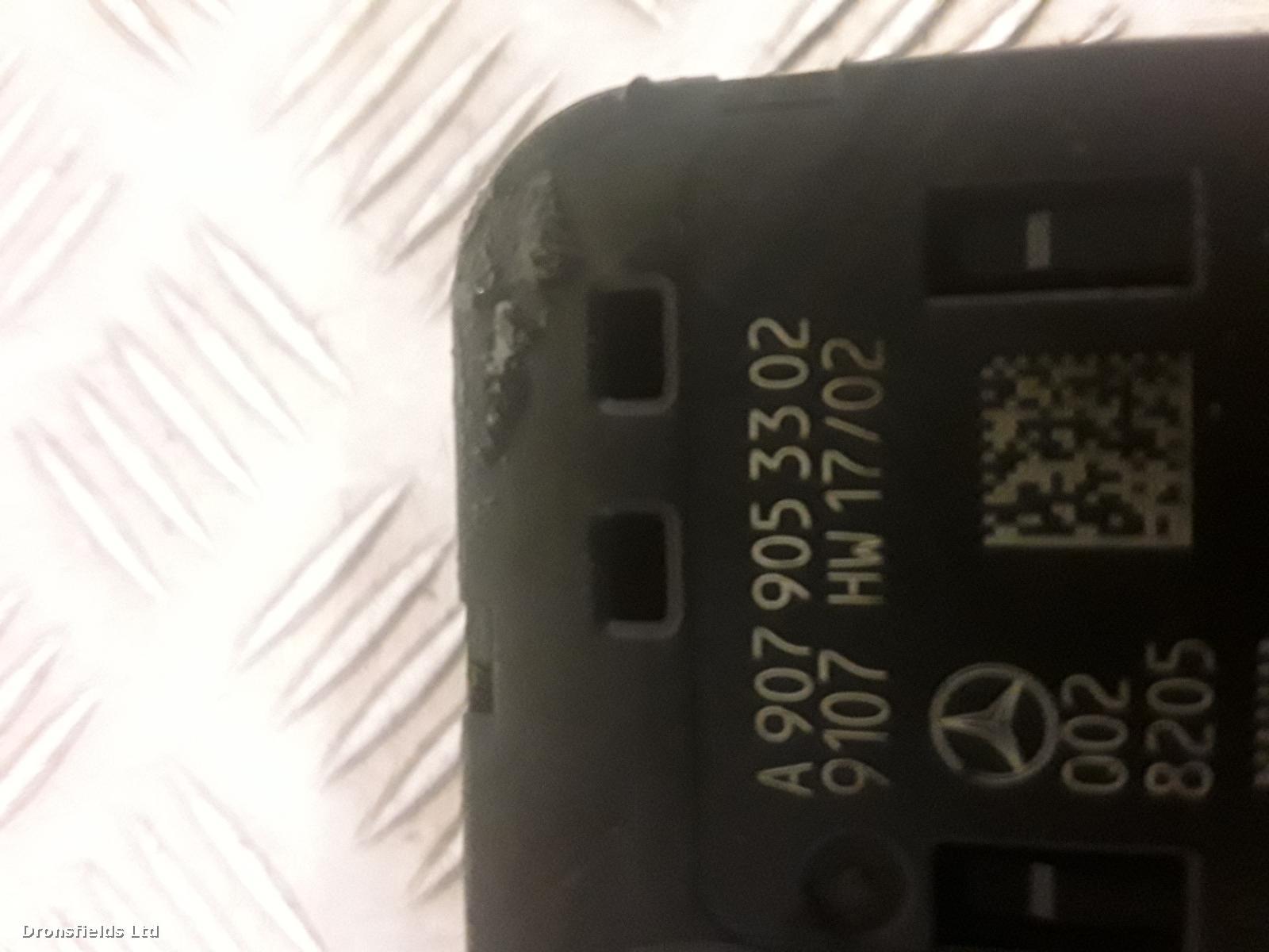 View Auto part Headlight Switch Mercedes Sprinter 2018