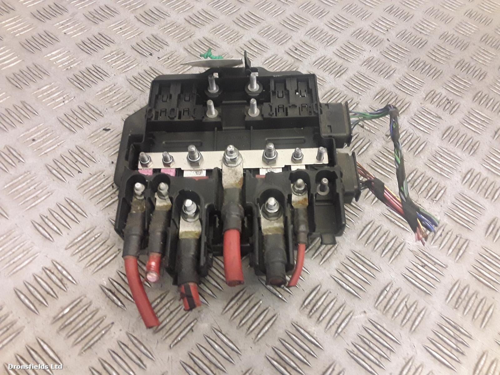 View Auto part Fuse Box Mercedes Sprinter 2019