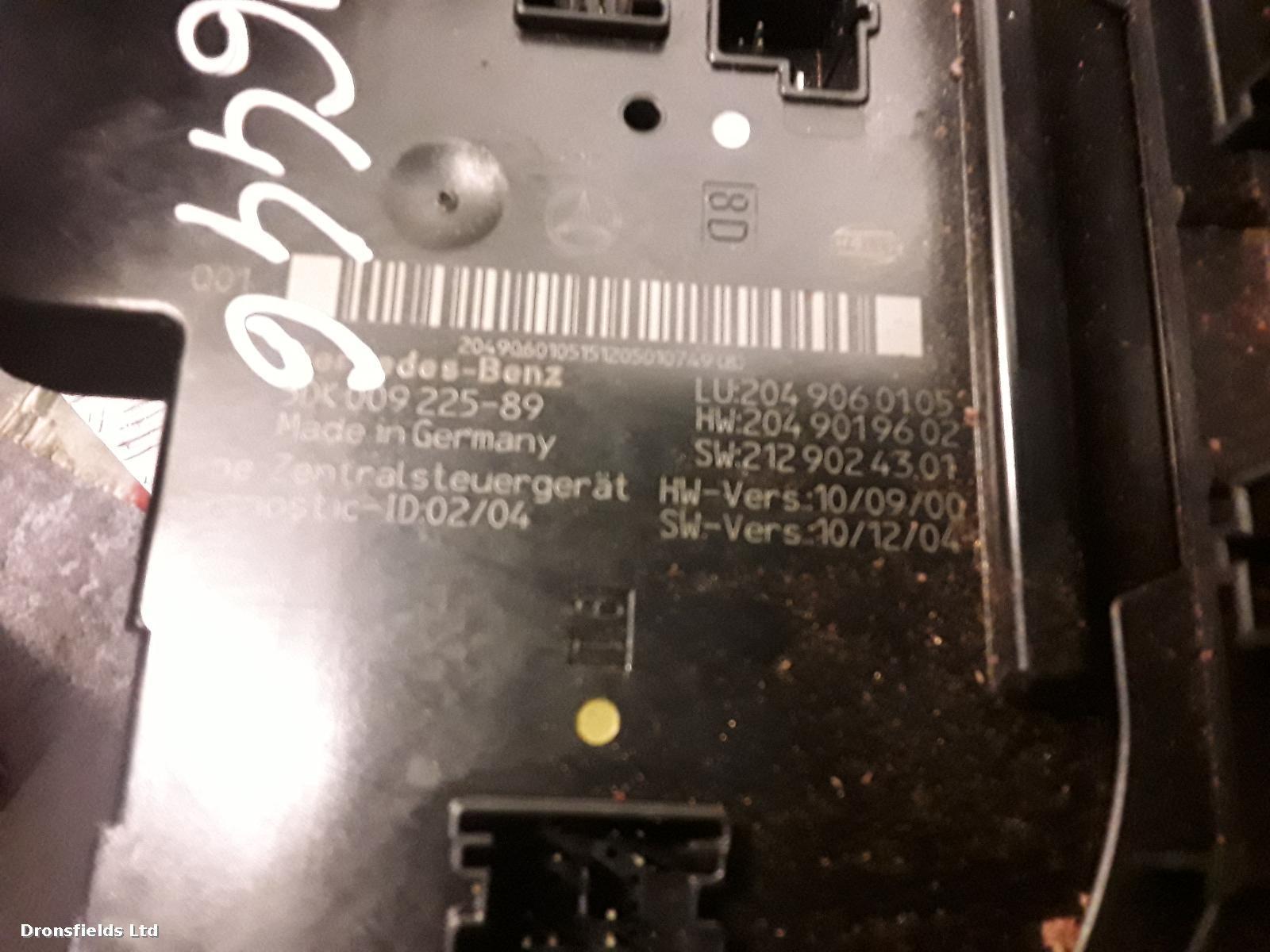 View Auto part Fuse Box Mercedes C Class 2012
