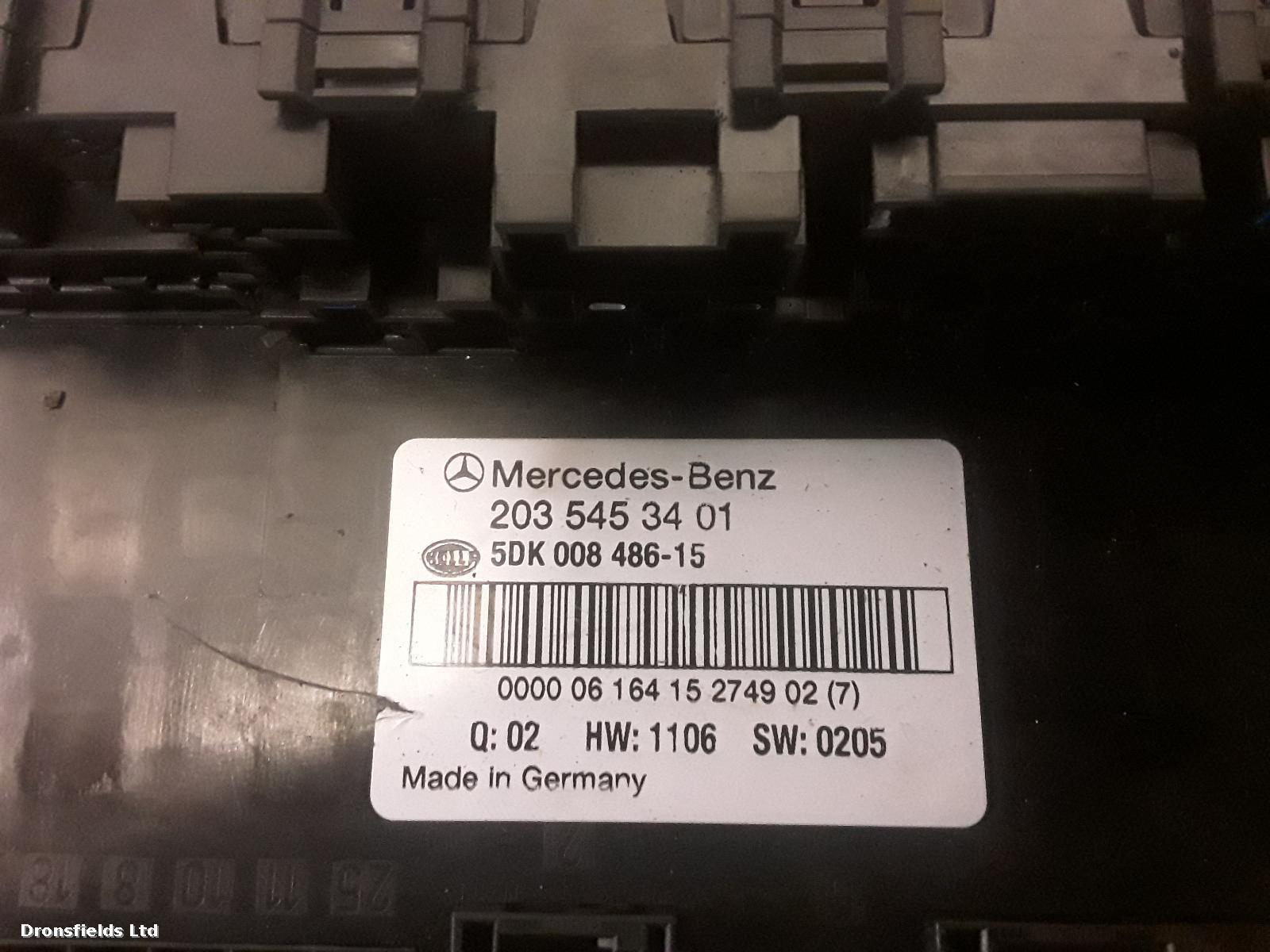 View Auto part Fuse Box Mercedes Clk 2007