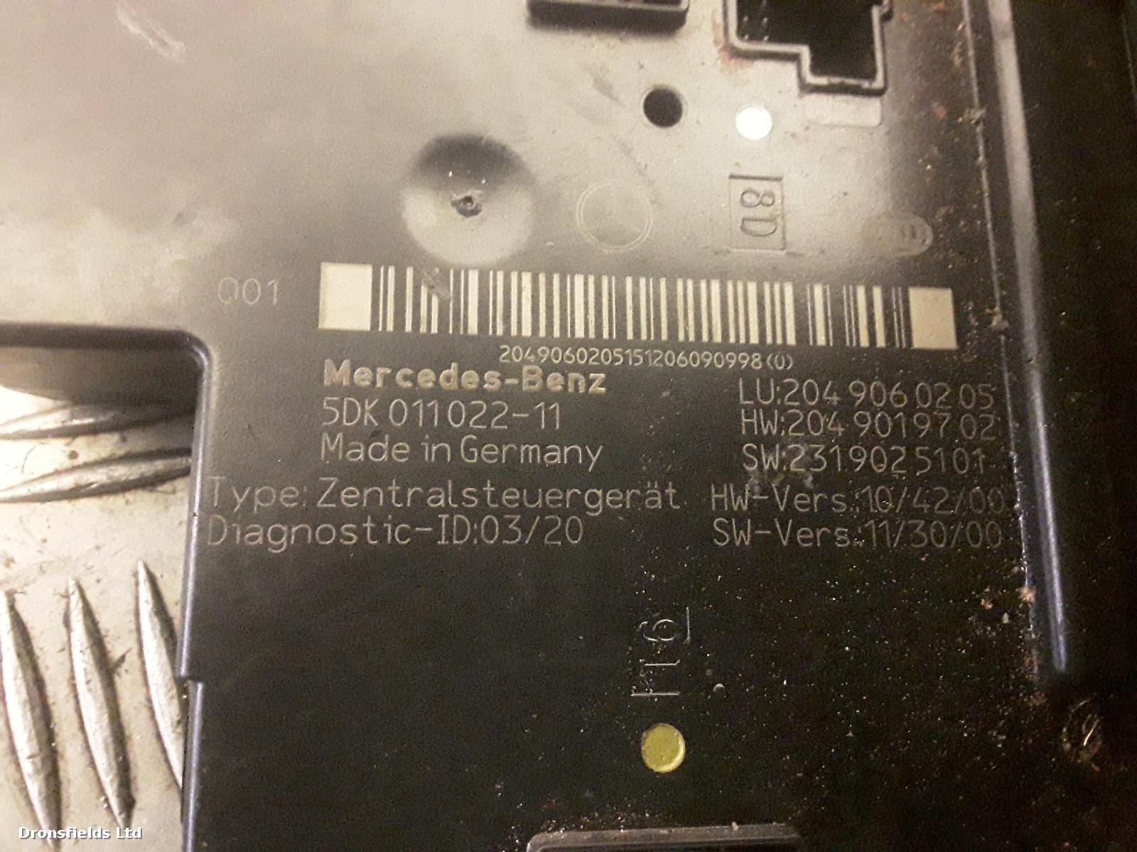 View Auto part Fuse Box Mercedes C Class 2012