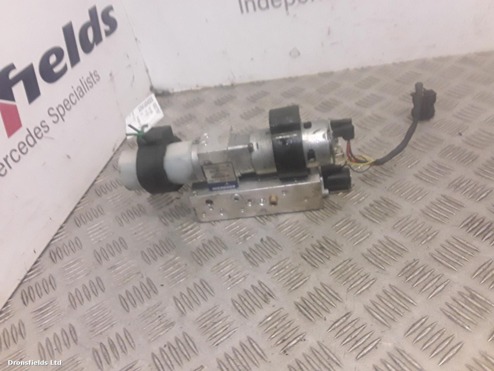 View Auto part Convertible lift motor Mercedes Slk 2012