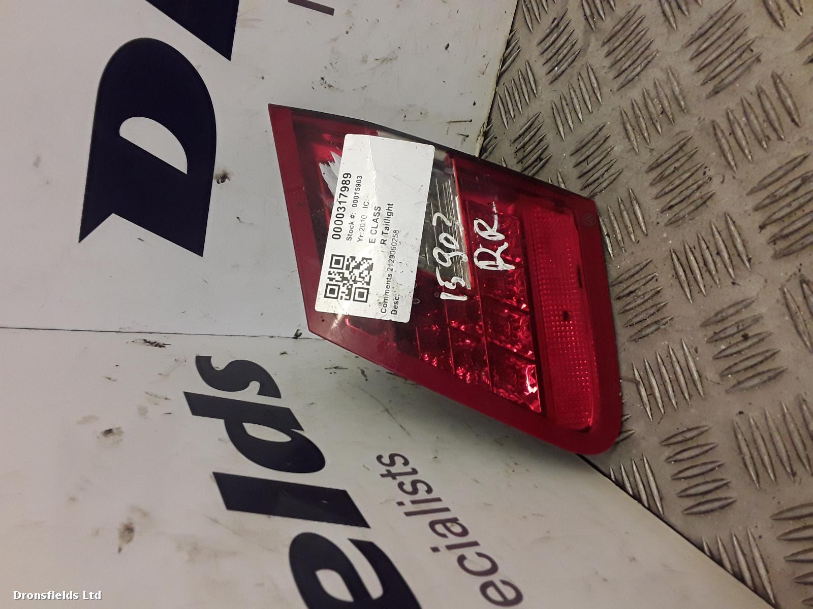 View Auto part R Taillight Mercedes E Class 2010