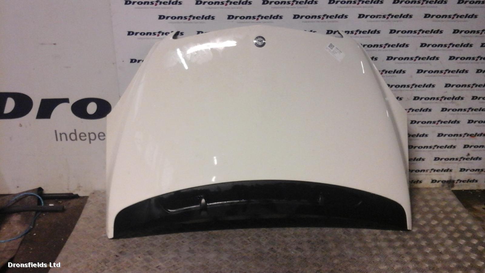 View Auto part Bonnet Mercedes B Class 2011