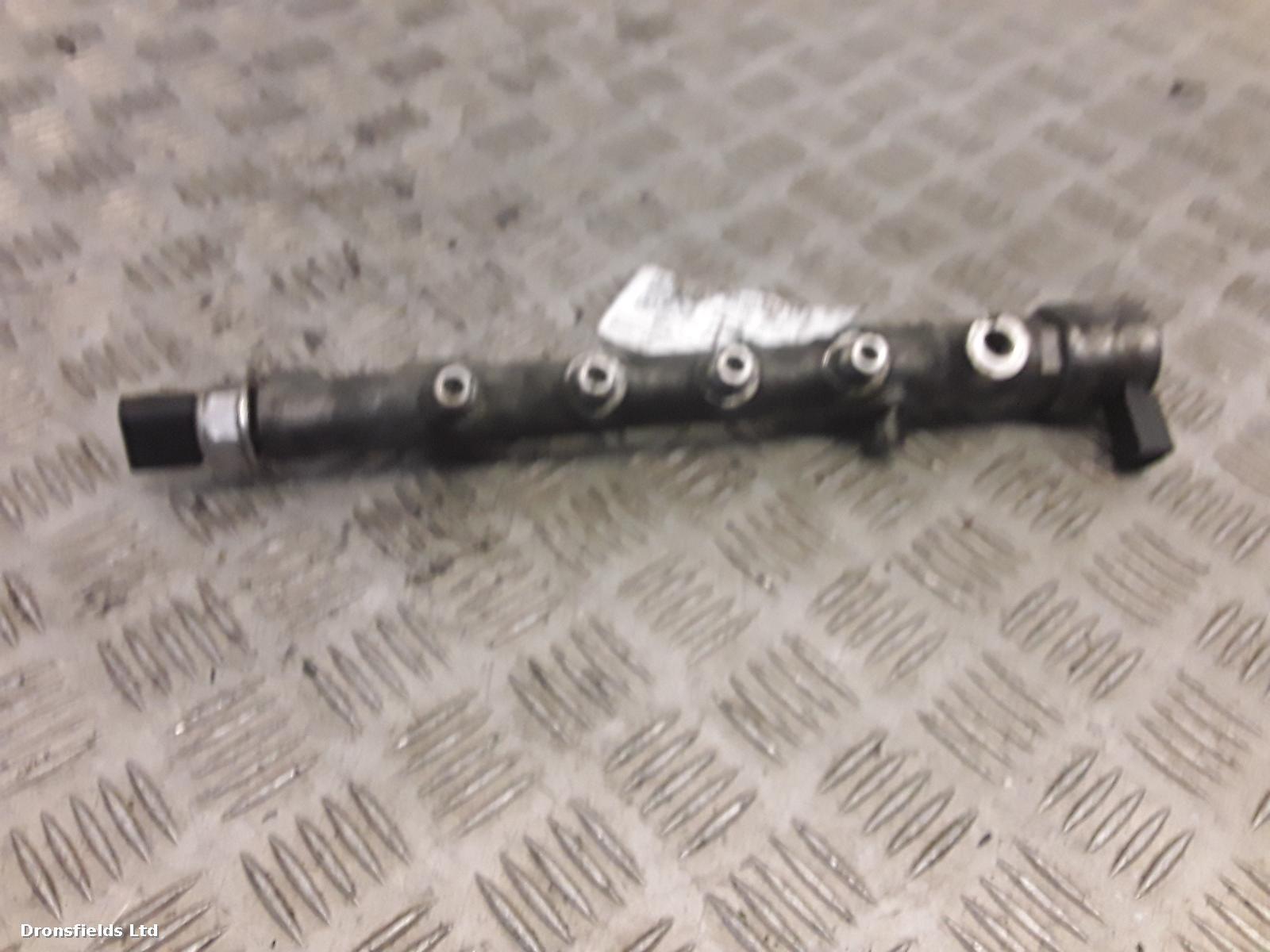 View Auto part Injection Rail Mercedes Sprinter 2016