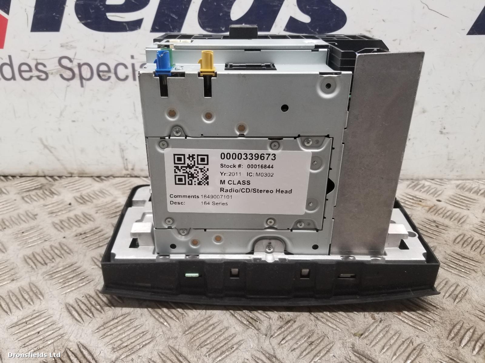 View Auto part A/V Equipment Mercedes M Class 2011