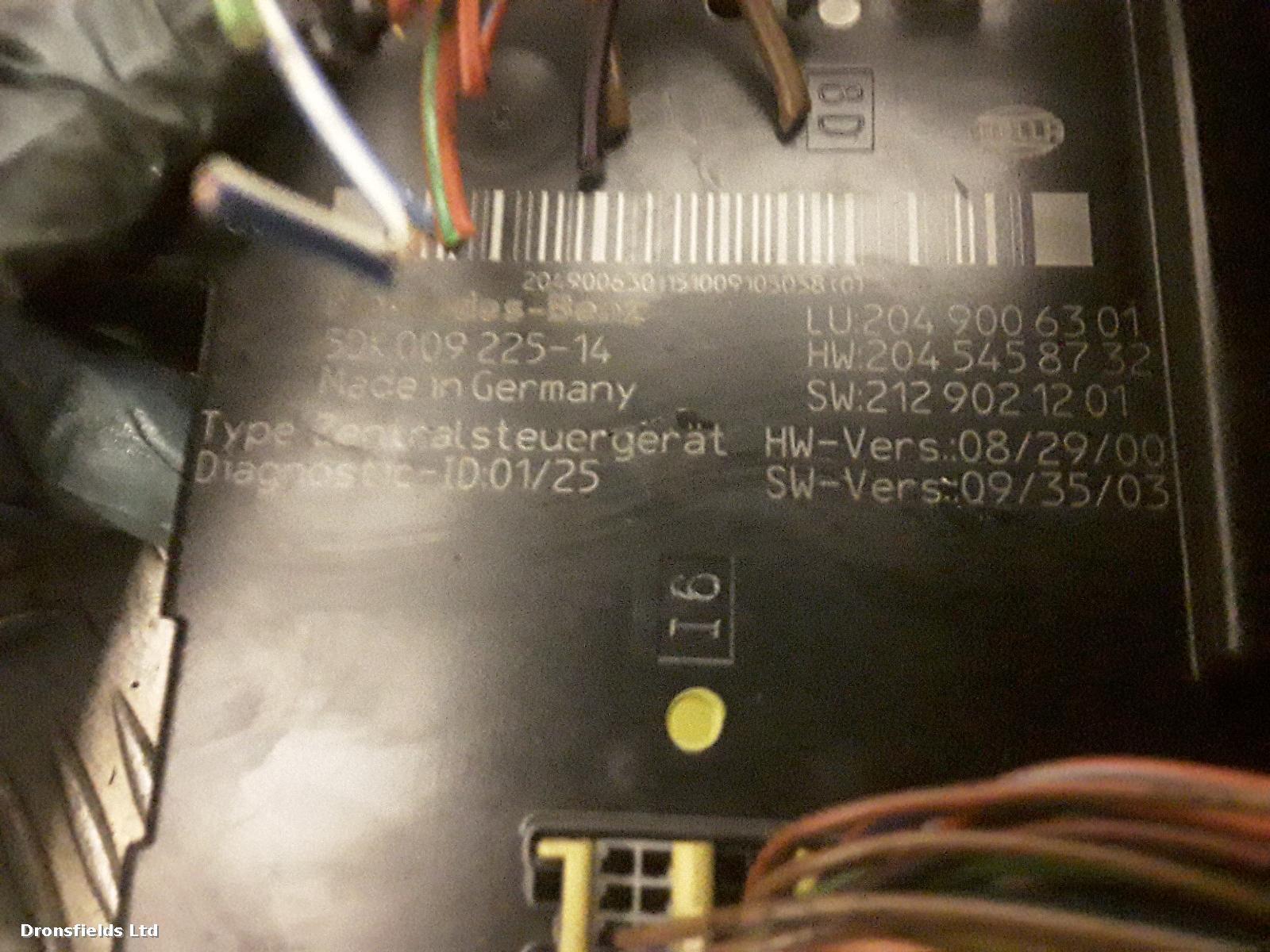 View Auto part Fuse Box Mercedes C Class 2011