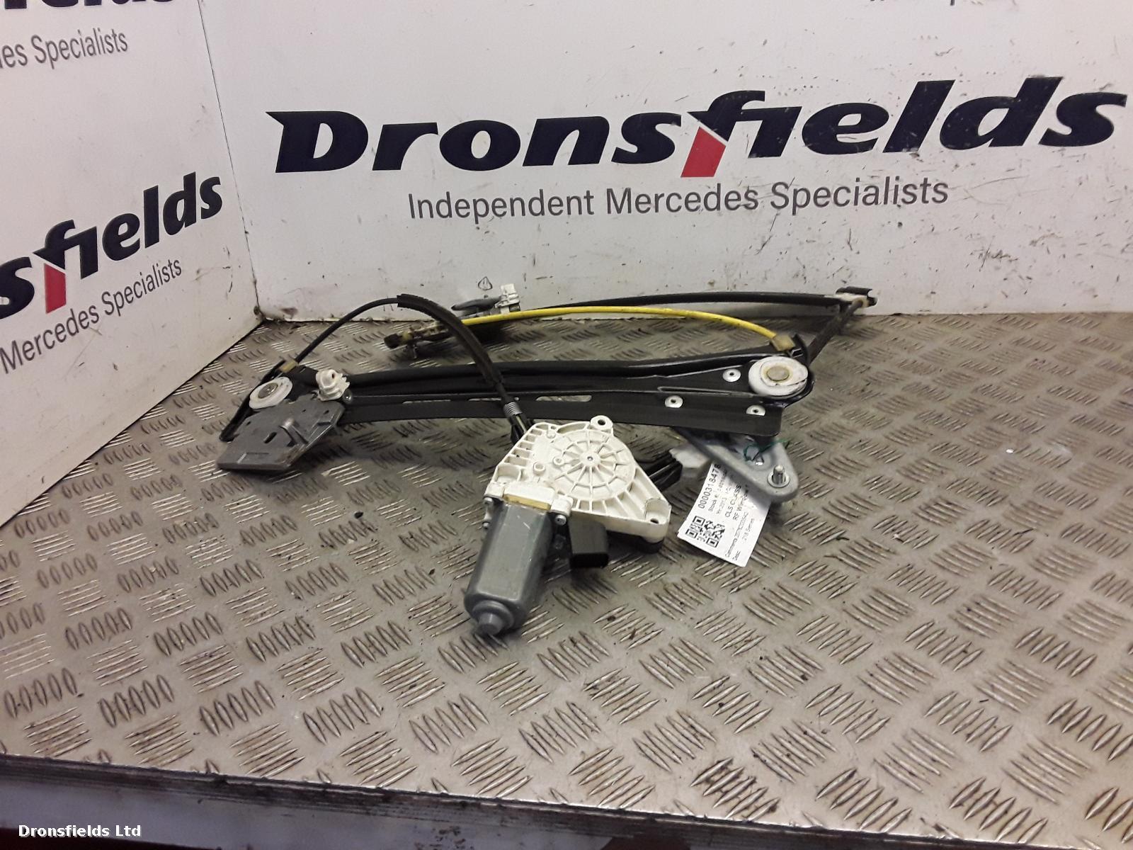 View Auto part RF Window Regulator Mercedes Cls Class 2013