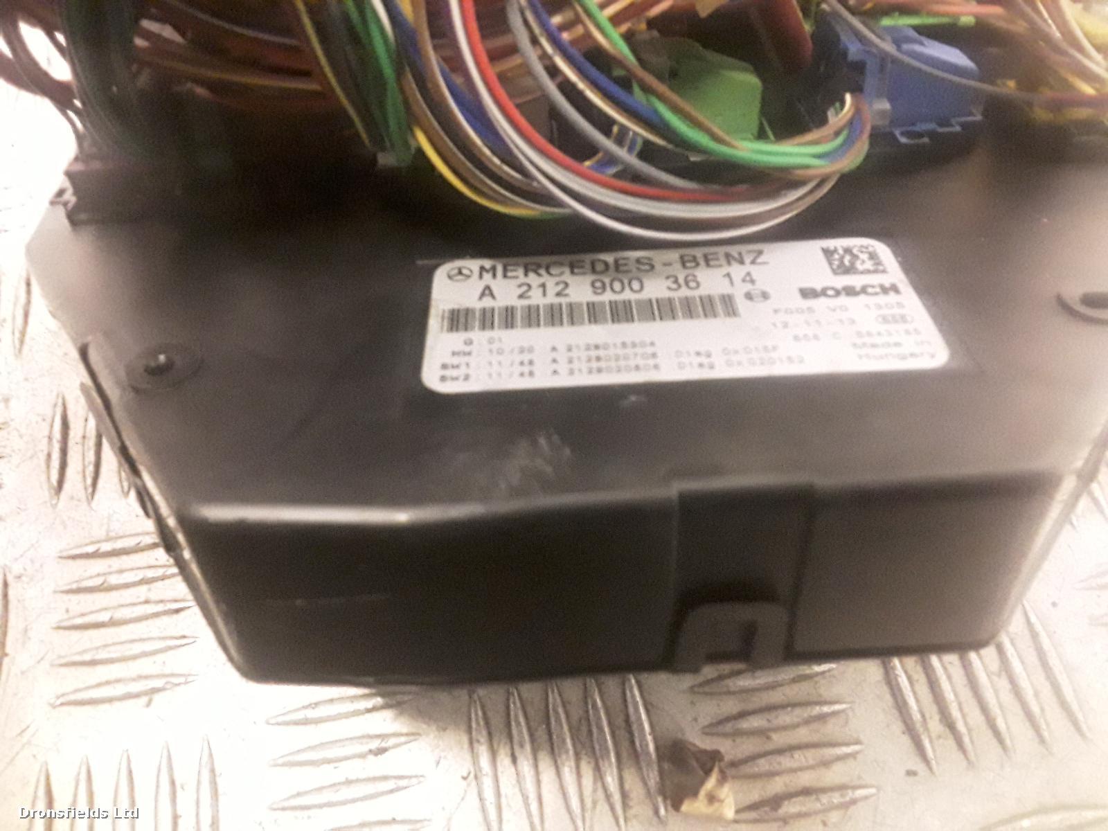 View Auto part Fuse Box Mercedes E Class 2013