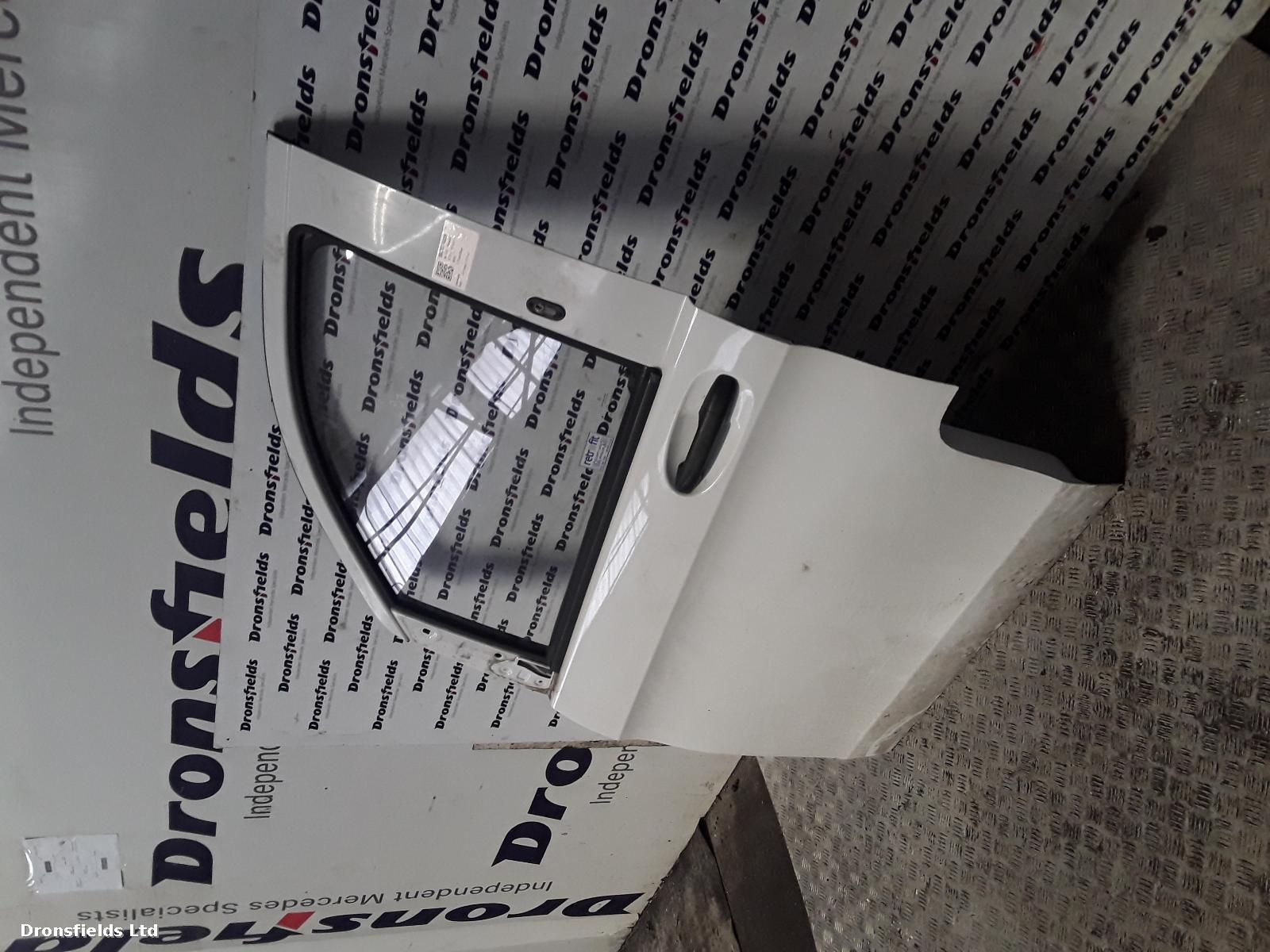 View Auto part L Front Door Mercedes Vito 2018