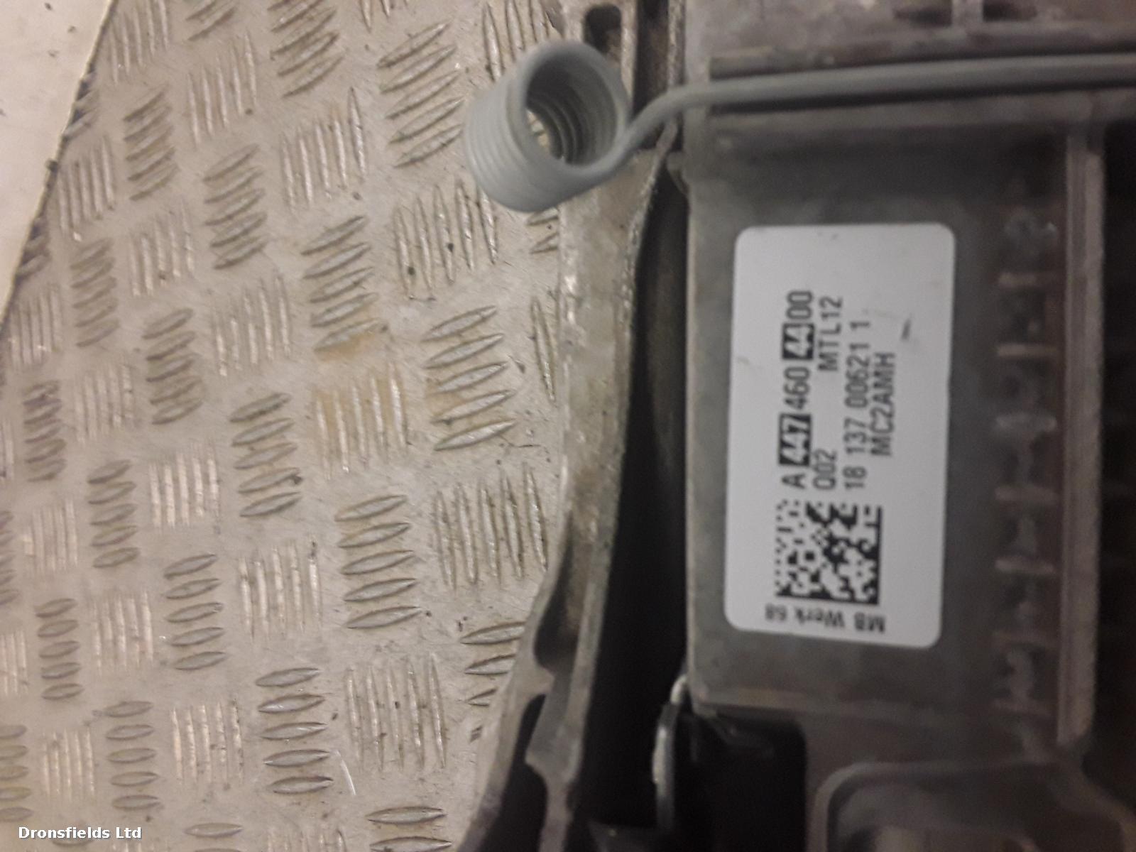 View Auto part Column Mercedes Vito 2018