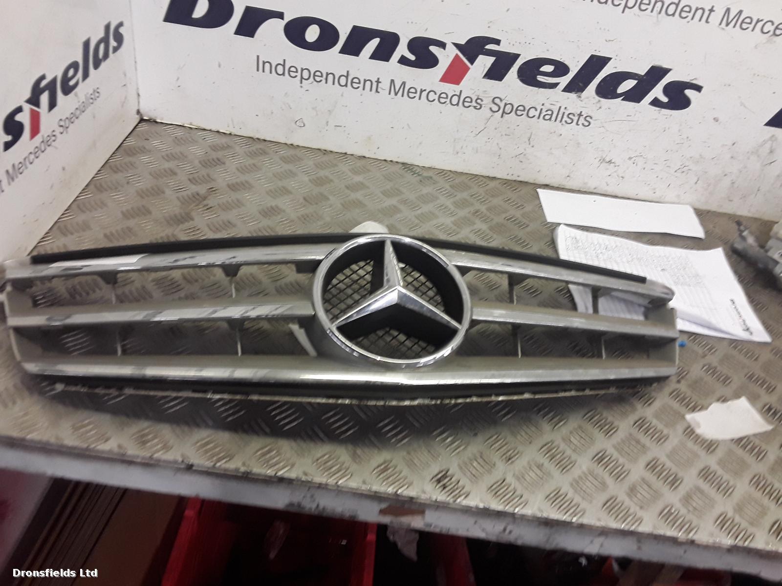 View Auto part Grille Mercedes C Class 2009