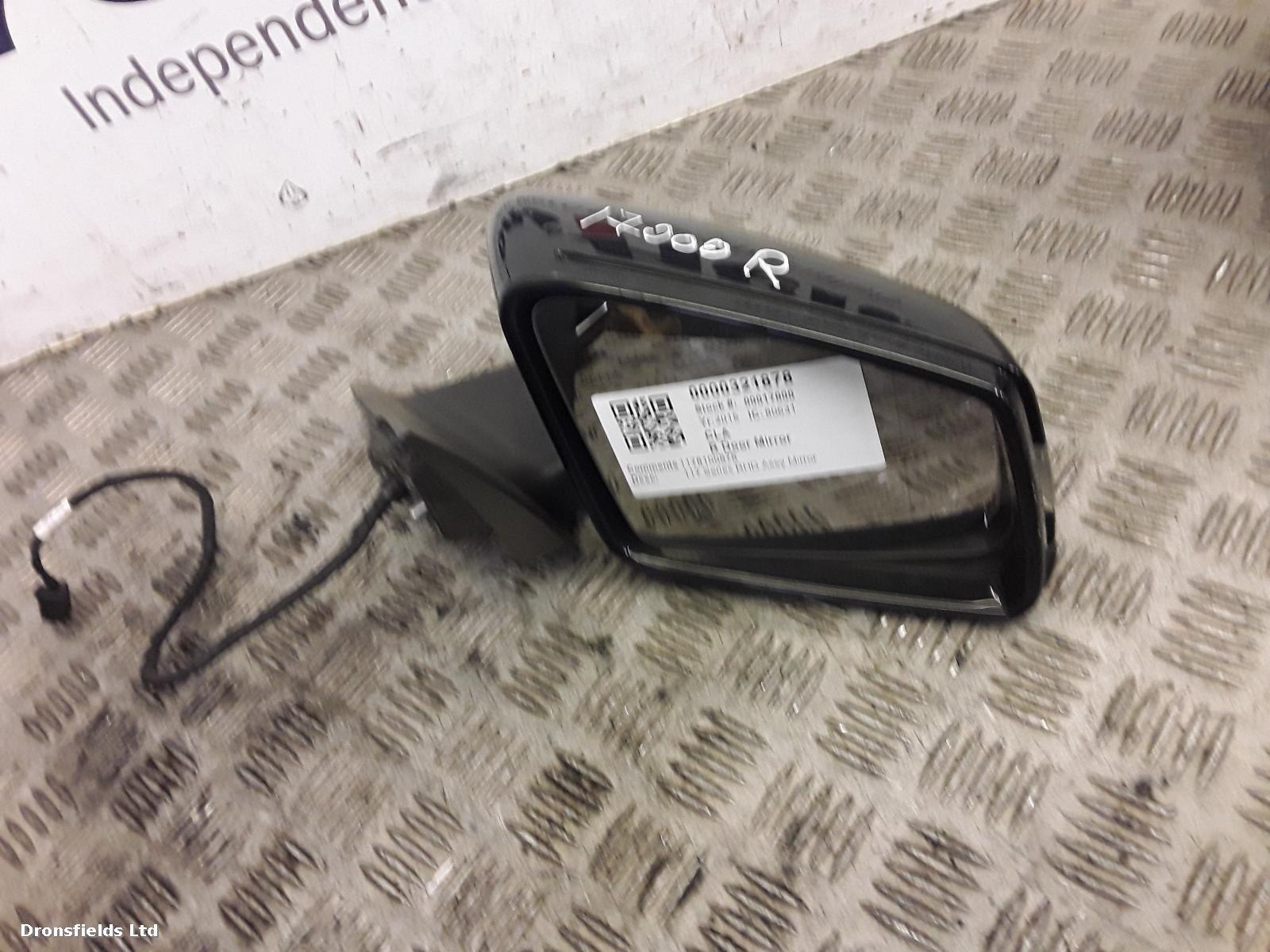 View Auto part R Door Mirror Mercedes Cla 2015