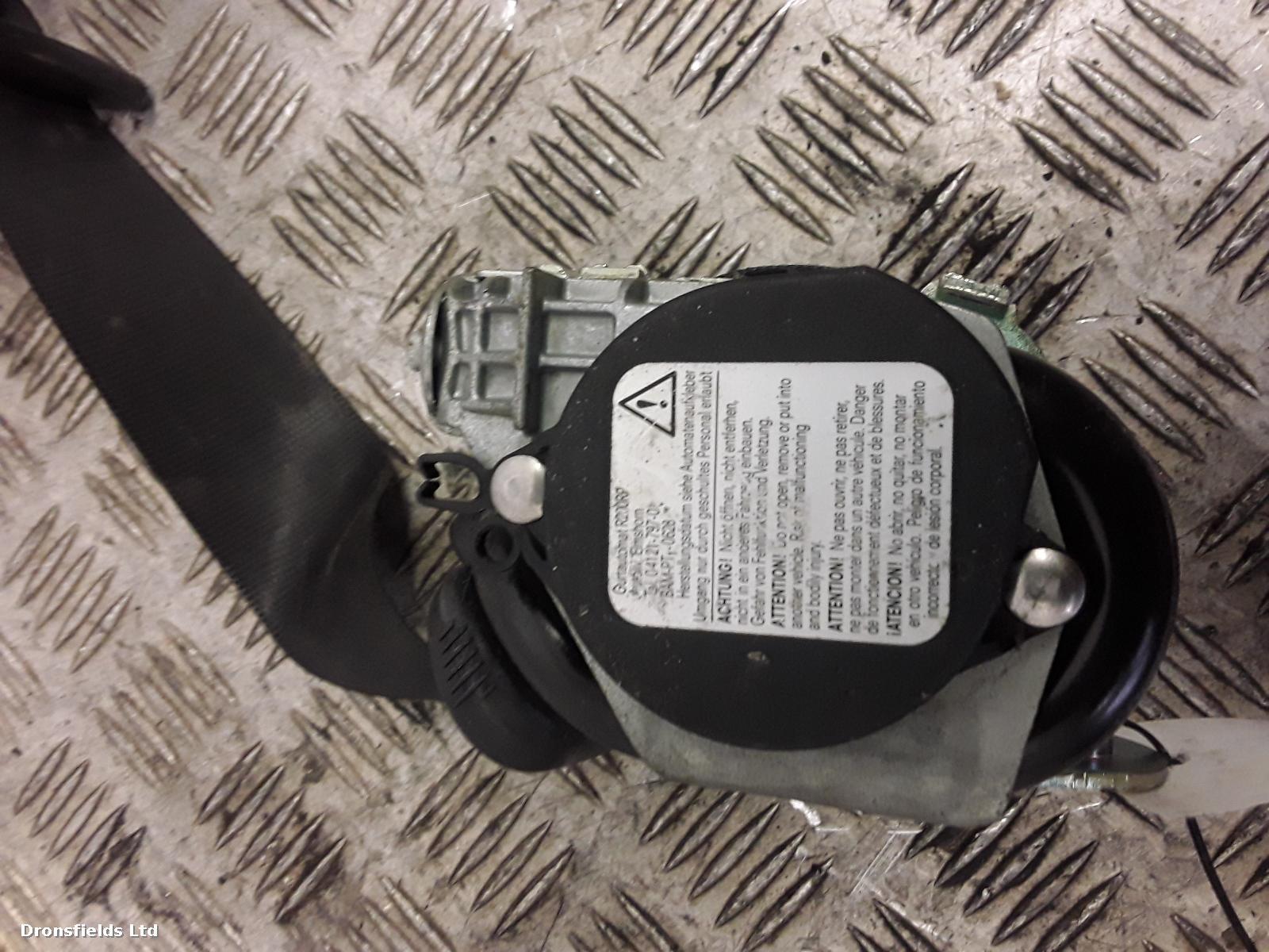 View Auto part Seat Belt Mercedes B Class 2009
