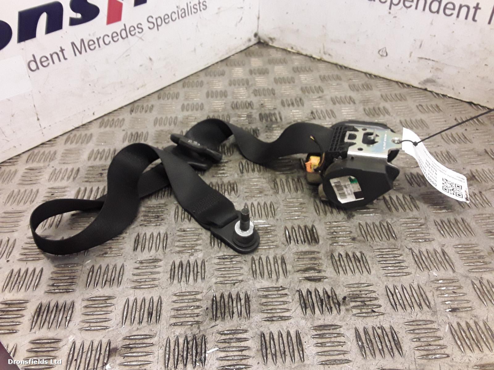 View Auto part Seat Belt Mercedes B Class 2009