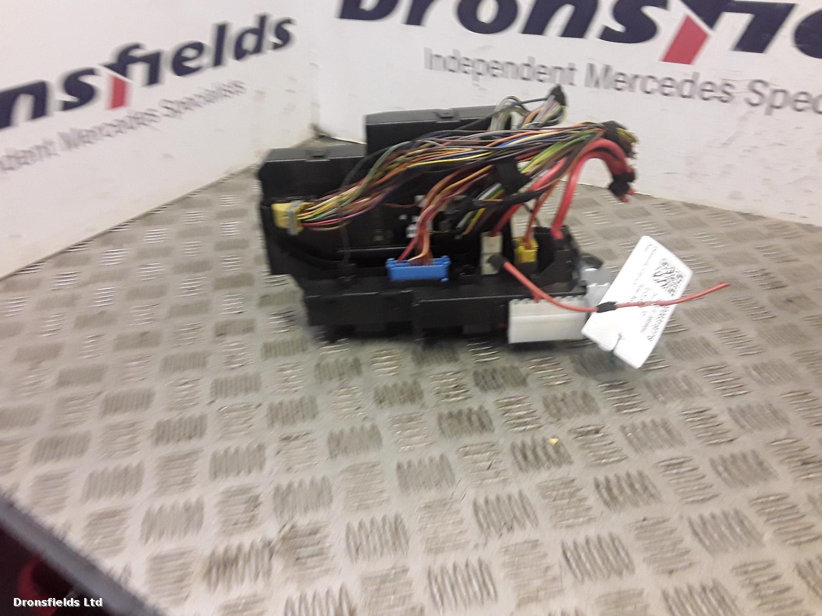 View Auto part Fuse Box Mercedes E Class 2010