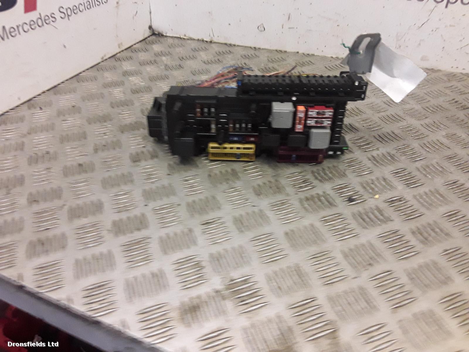 View Auto part Fuse Box Mercedes E Class 2011