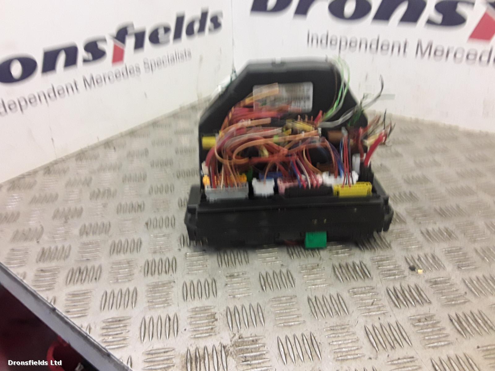 View Auto part Fuse Box Mercedes C Class 2010