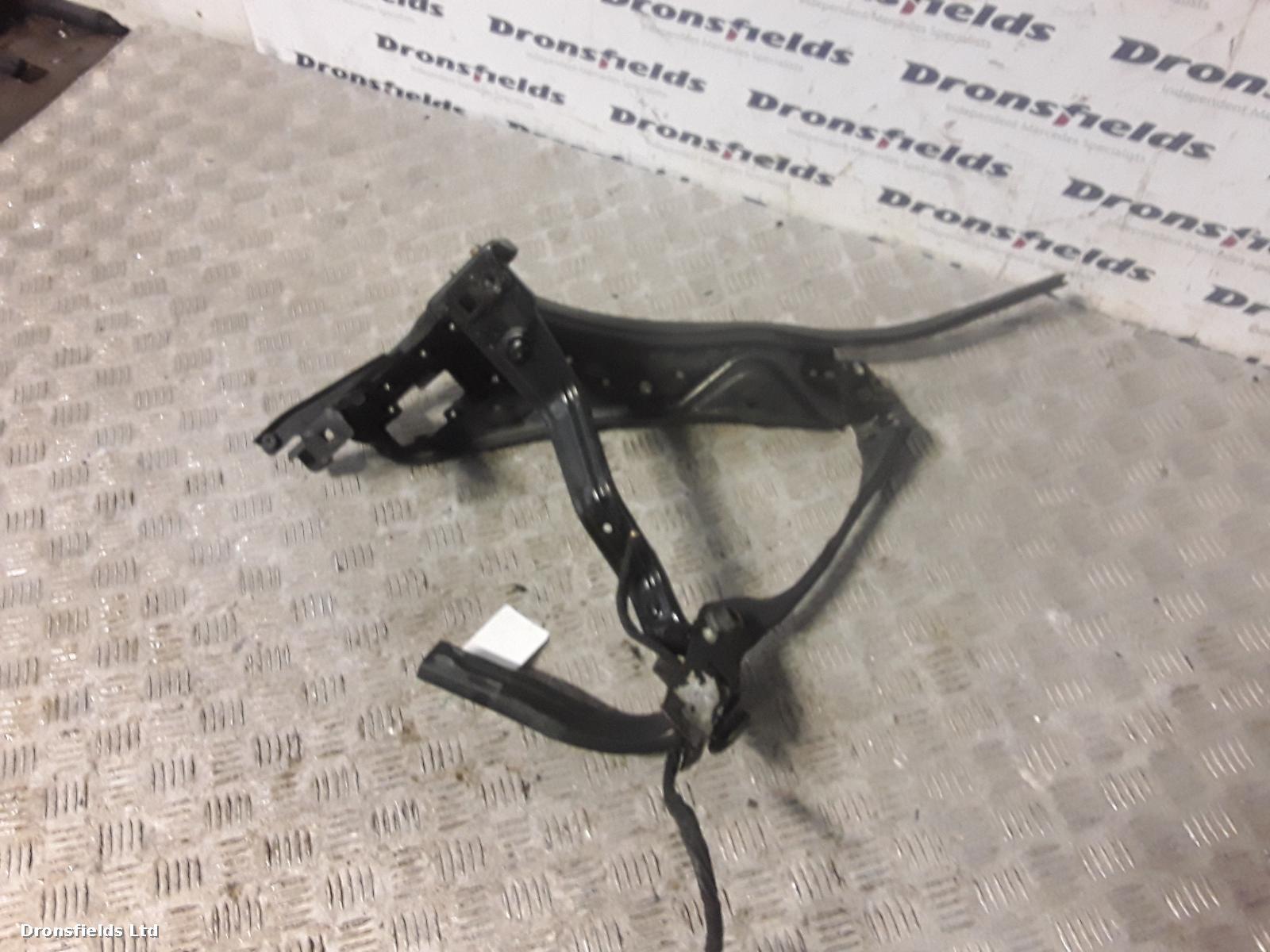 View Auto part Headlight Bracket Right Mercedes E Class 2013
