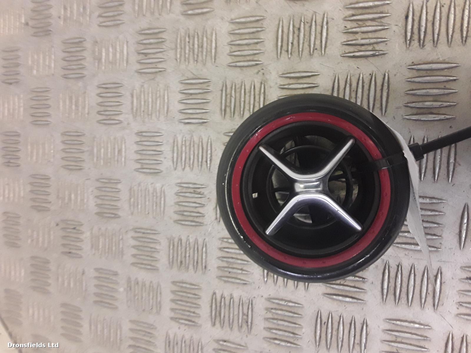 View Auto part Vents Mercedes A Class 2013