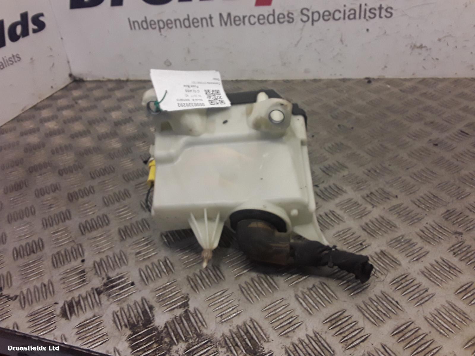 View Auto part Fuse Box Mercedes C Class 2017