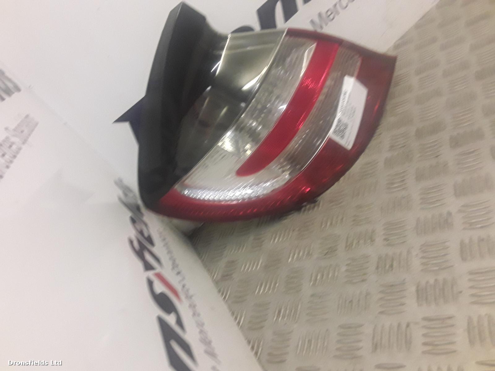 View Auto part L Taillight Mercedes C Class 2006
