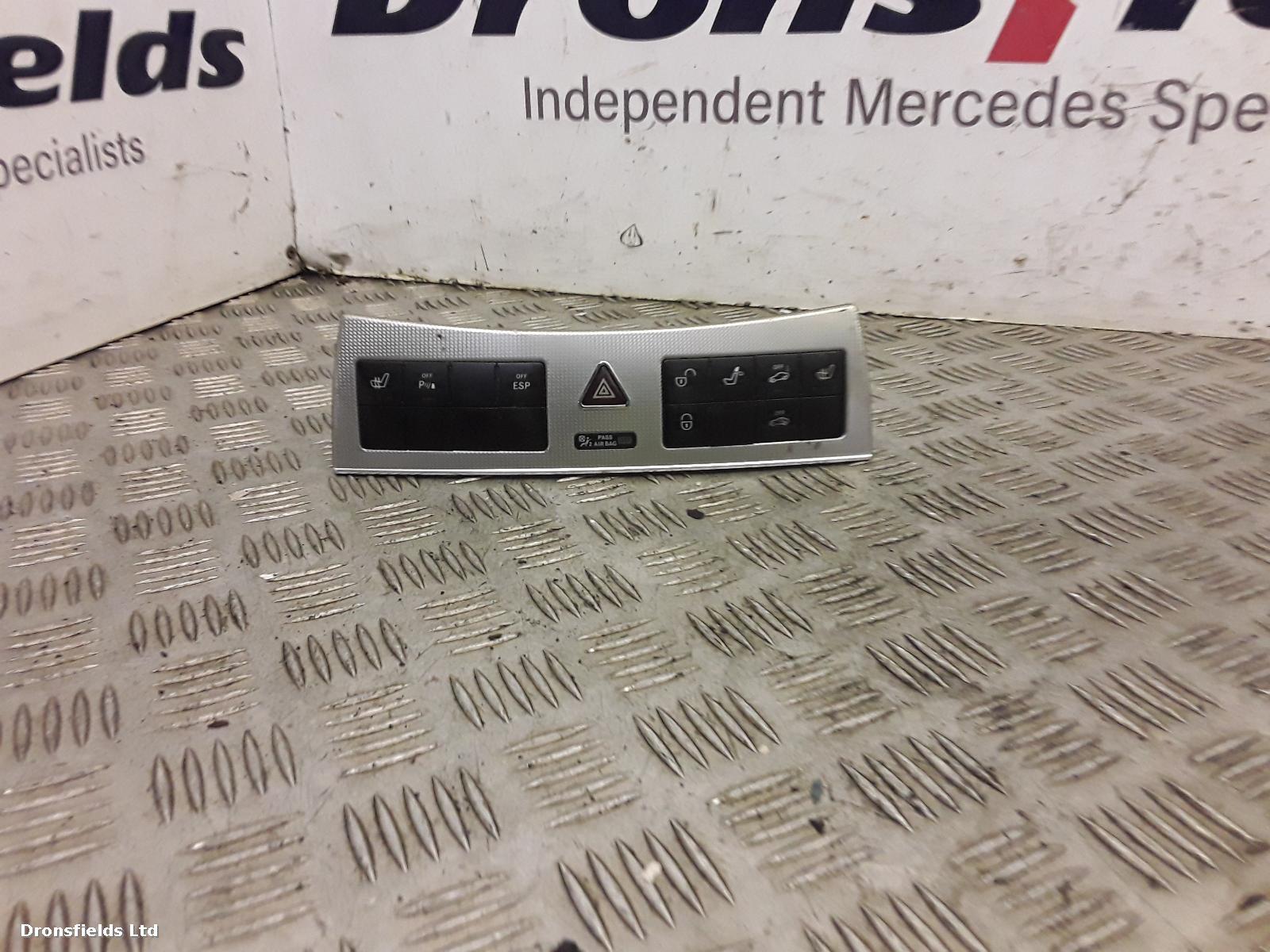 View Auto part Flasher/Hazard Relay Mercedes Clk 2008