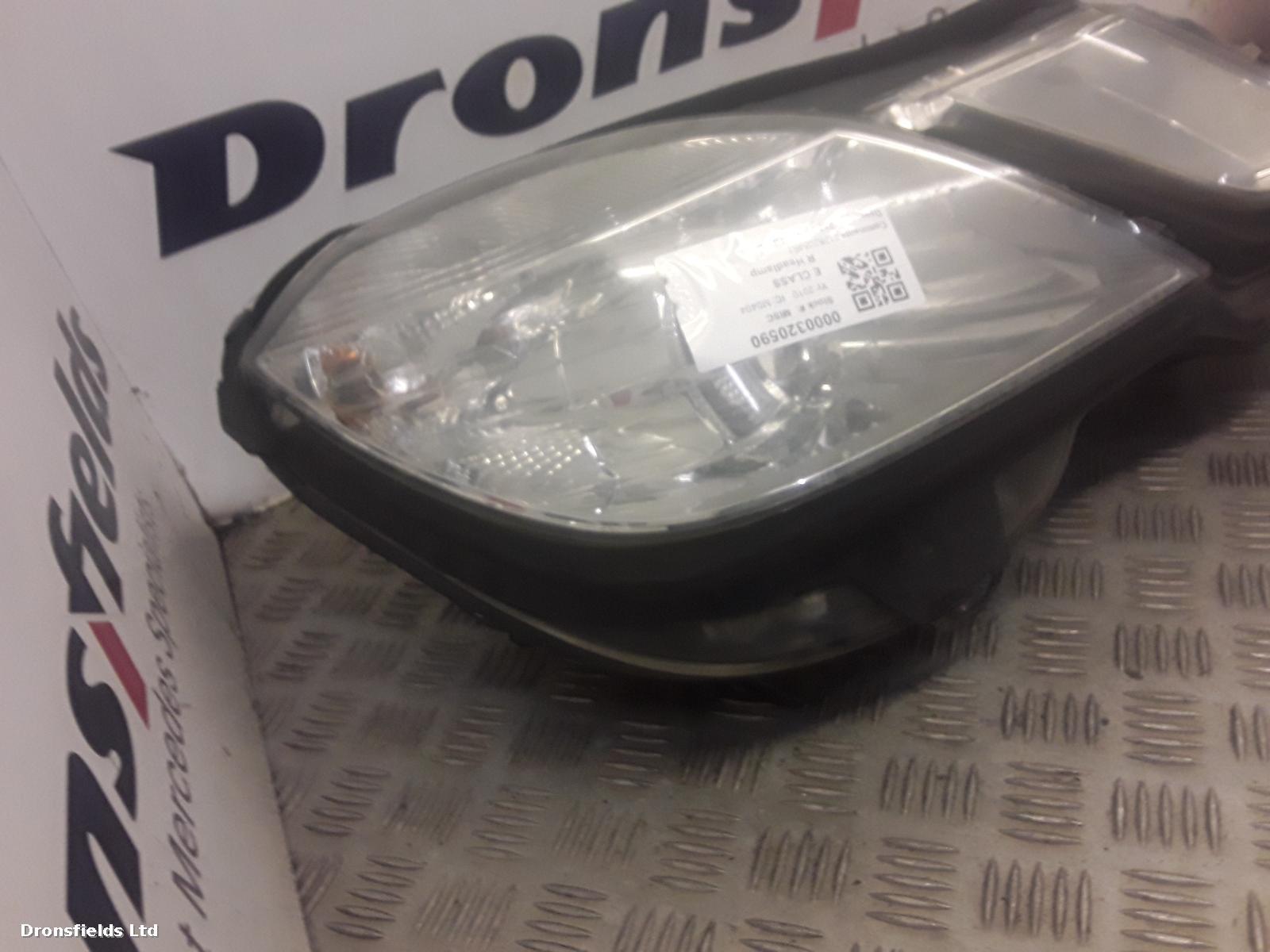 View Auto part R Headlamp Mercedes E Class 2010