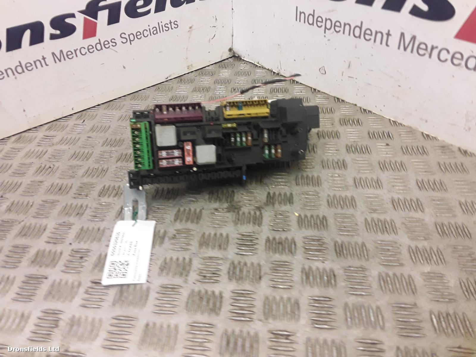 View Auto part Fuse Box Mercedes C Class 2011