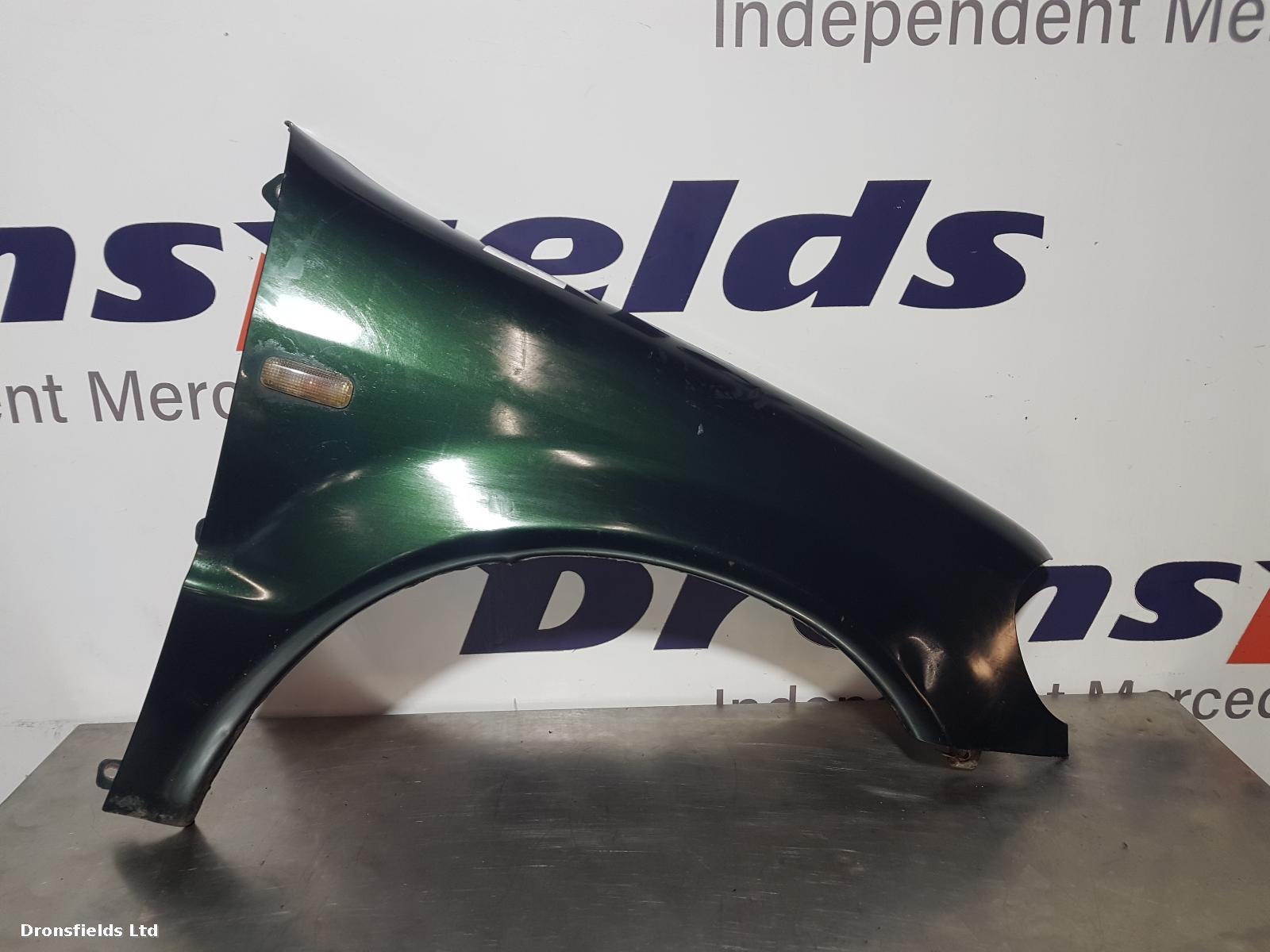 View Auto part R Wing Mercedes M Class 2000