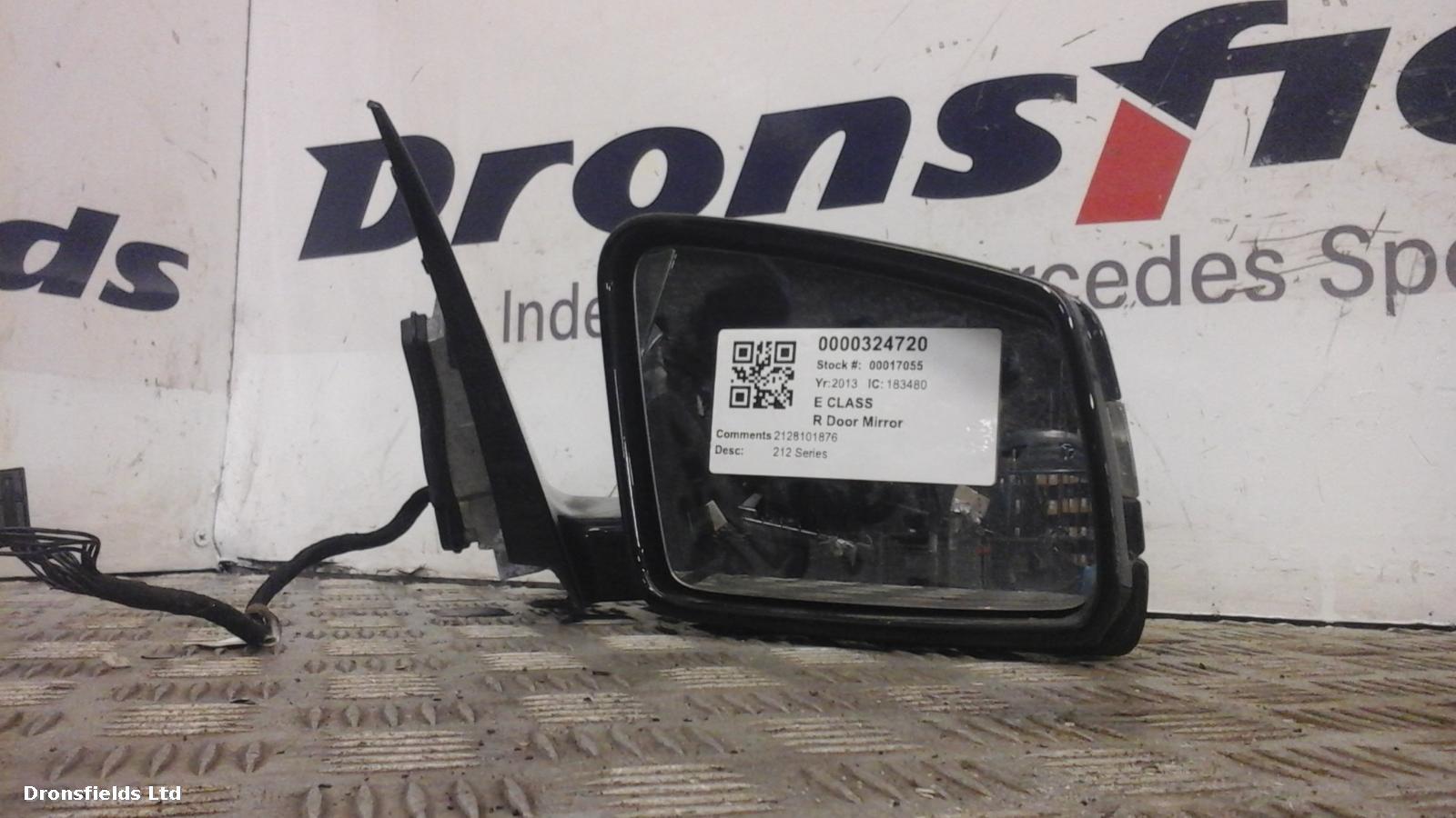 View Auto part R Door Mirror Mercedes E Class 2013