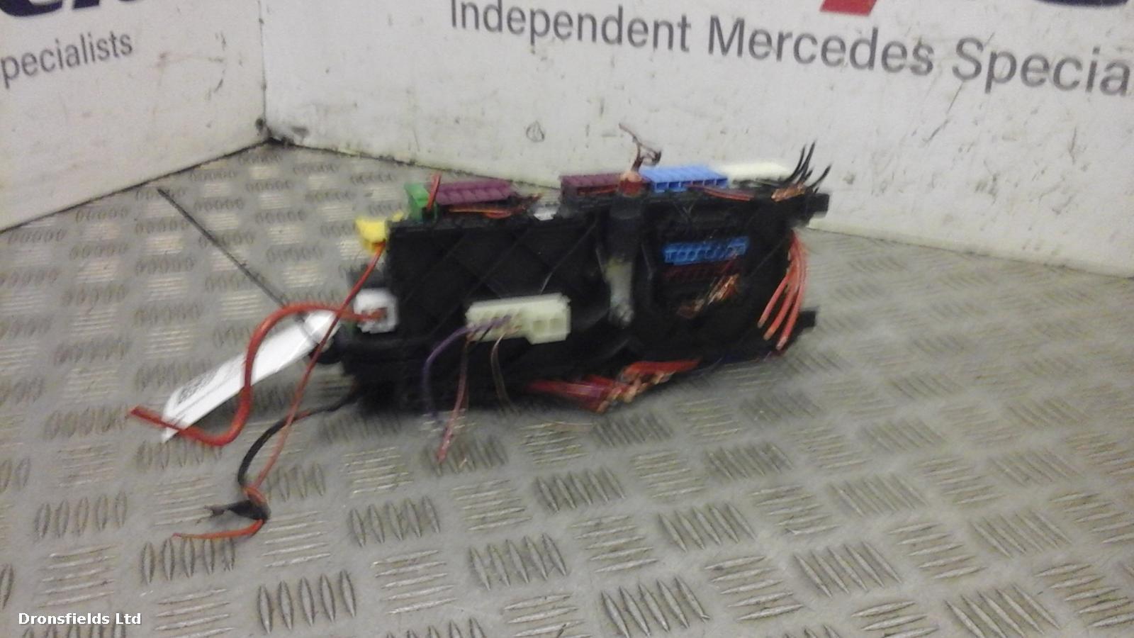 View Auto part Fuse Box Mercedes Sprinter 2021