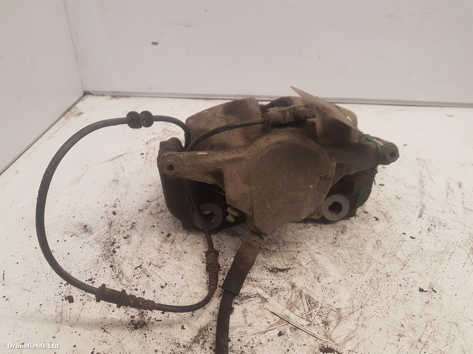 View Auto part Caliper Mercedes C Class 2016