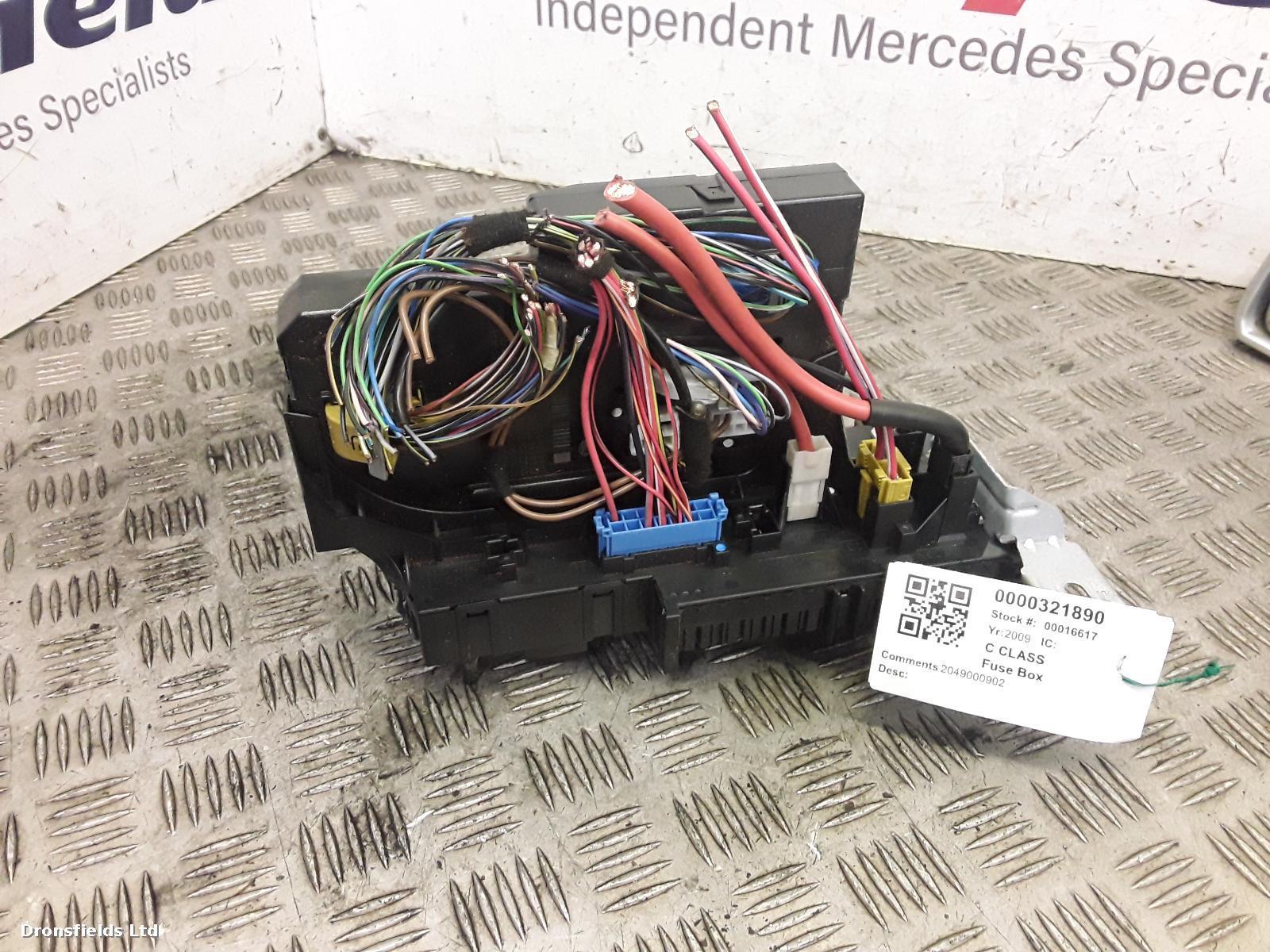 View Auto part Fuse Box Mercedes C Class 2009