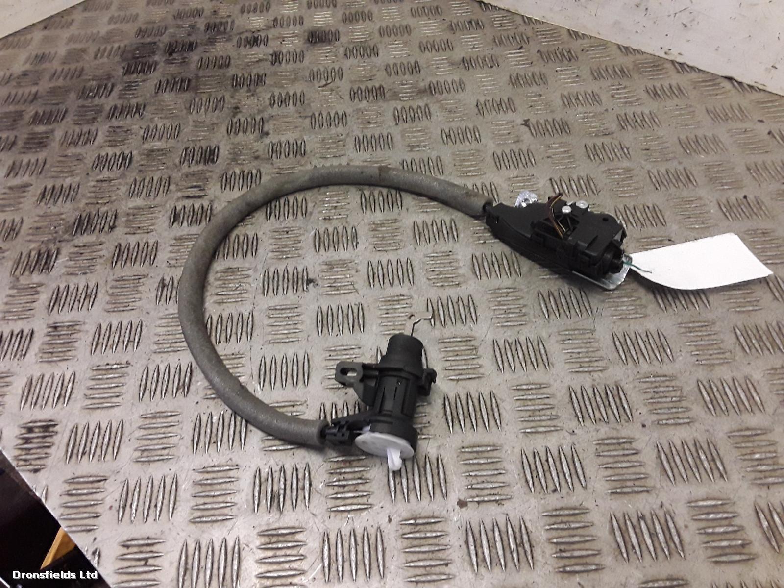 View Auto part Bootlid/Tailgate Lock Mercedes C Class 2010