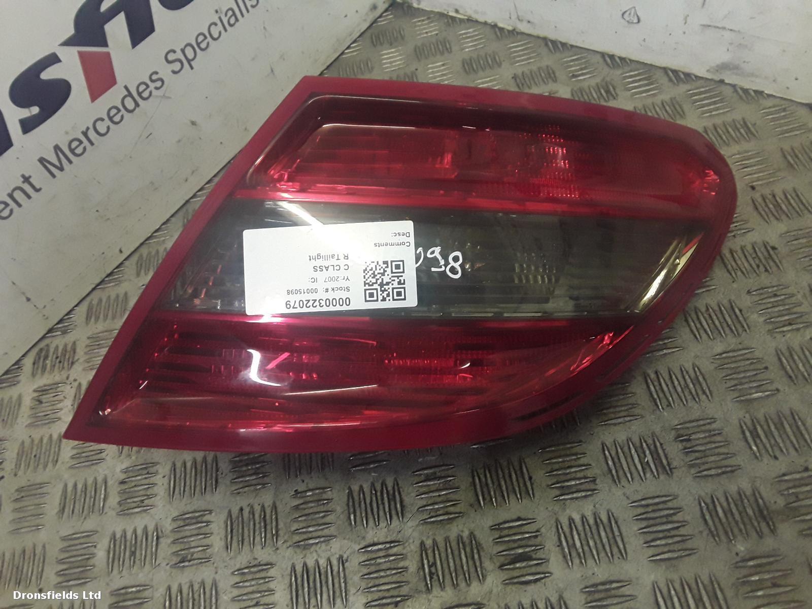 View Auto part R Taillight Mercedes C Class 2007