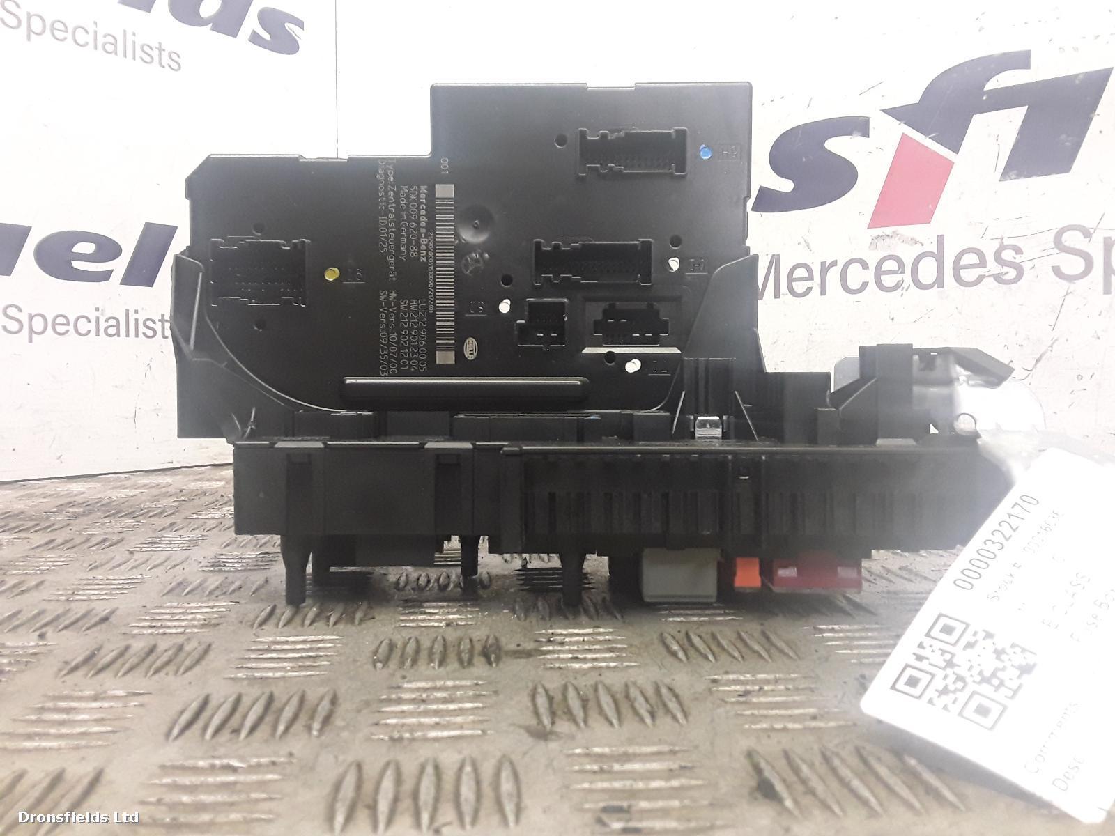View Auto part Fuse Box Mercedes E Class 2010