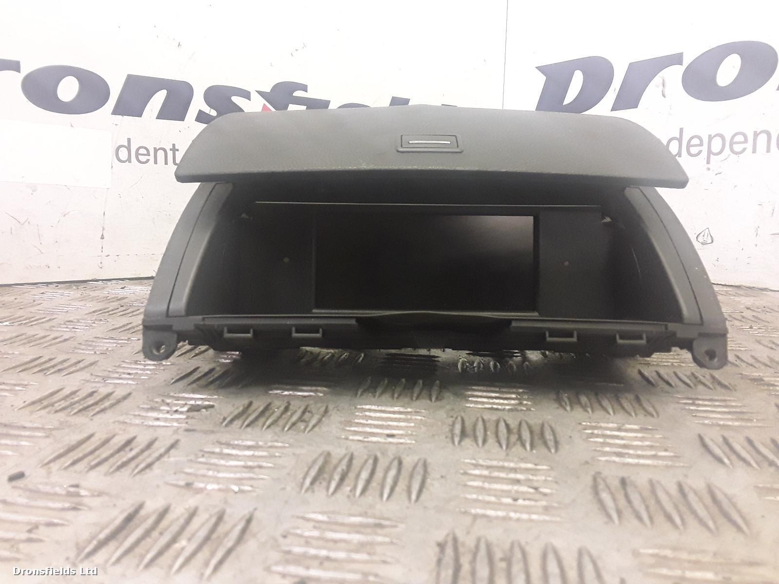 View Auto part Radio Display Mercedes C Class 2010