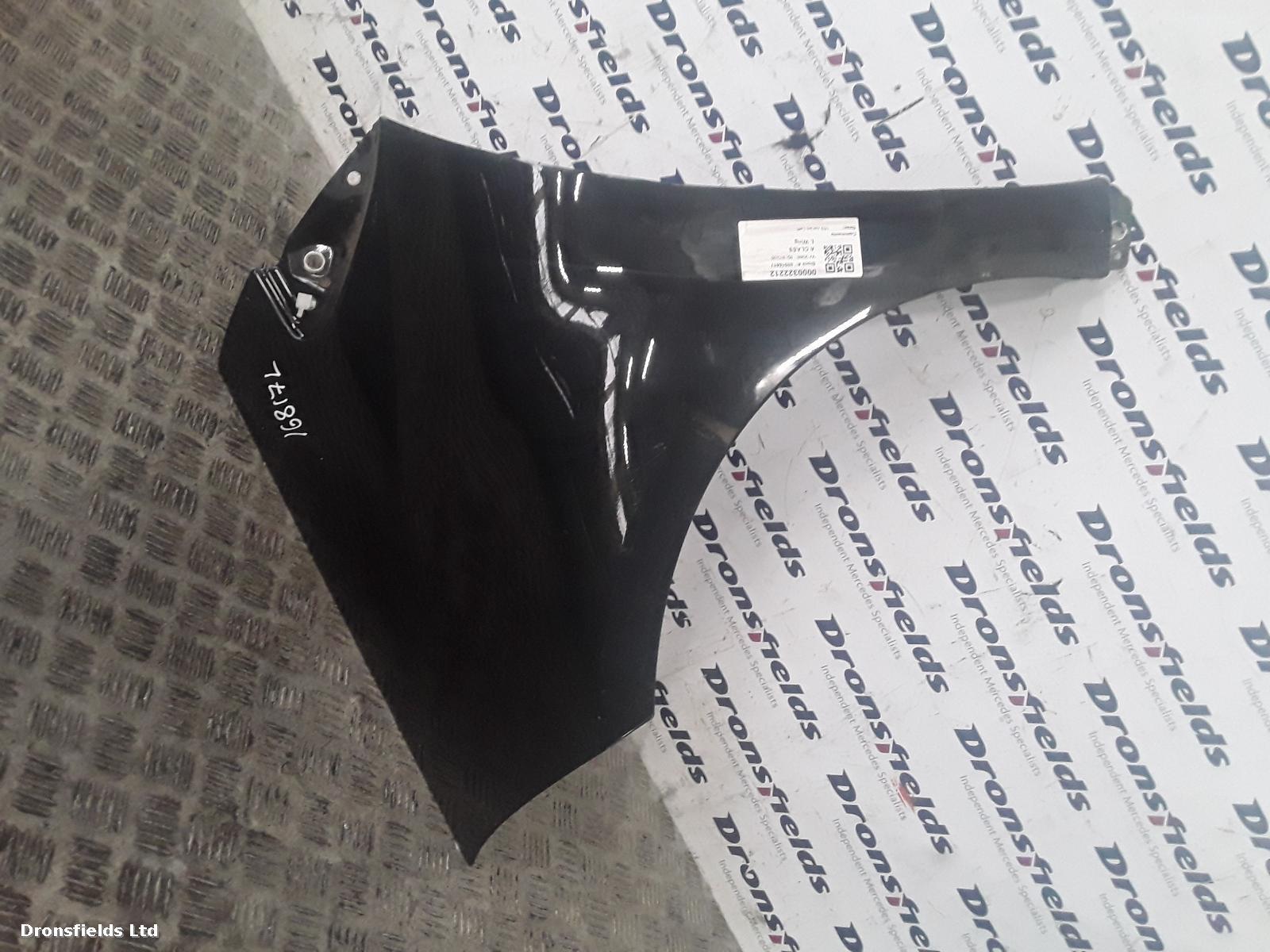 View Auto part L Wing Mercedes A Class 2008