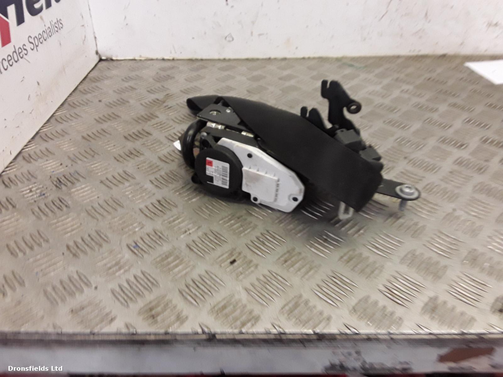 View Auto part Seat Belt Mercedes E Class 2012