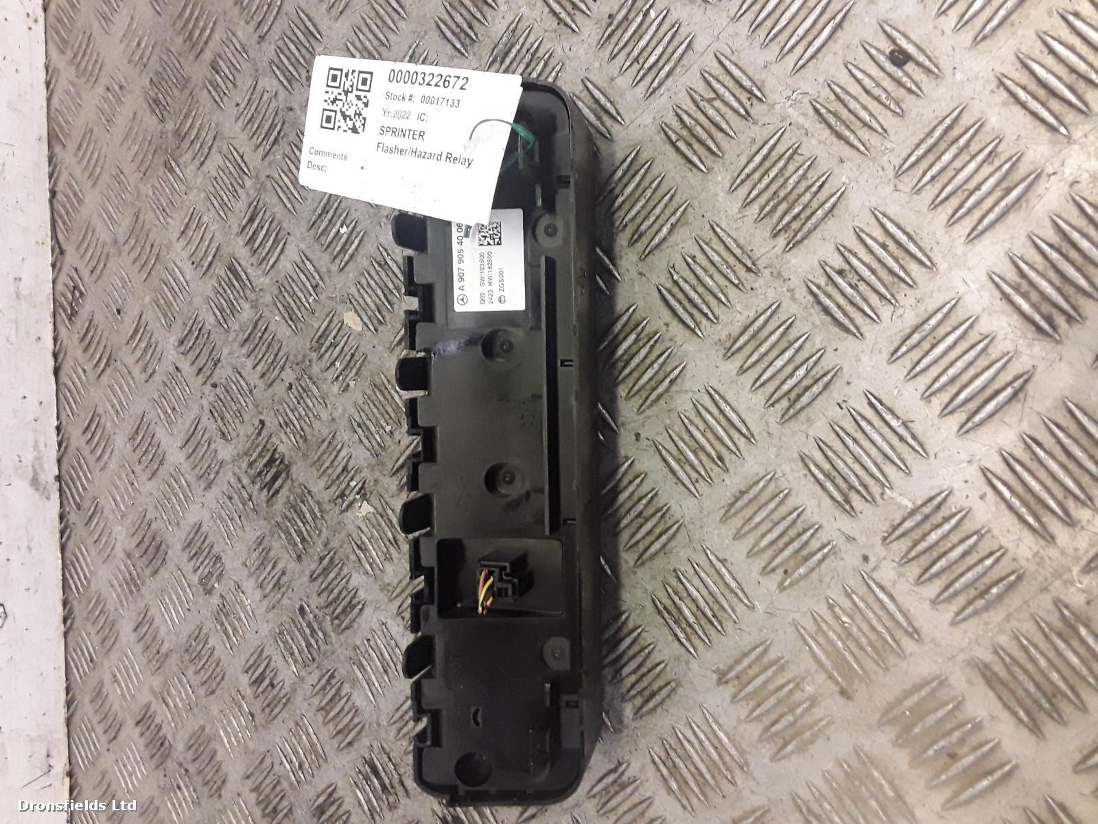 View Auto part Flasher/Hazard Relay Mercedes Sprinter 2022