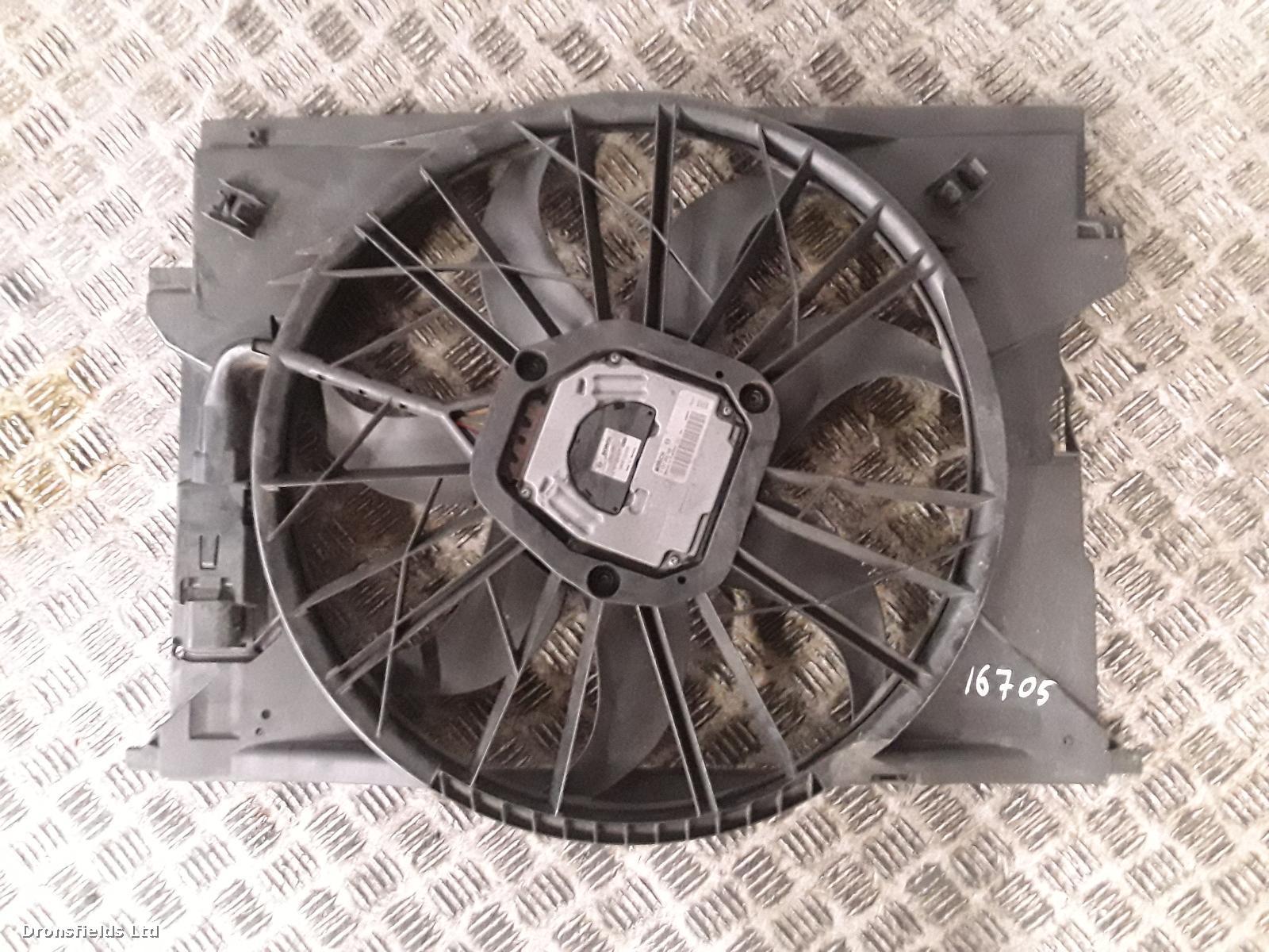 View Auto part Engine Cooling Motor Mercedes Cls Class 2006