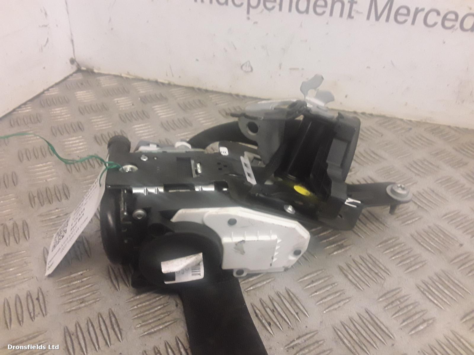 View Auto part Seat Belt Mercedes E Class 2011
