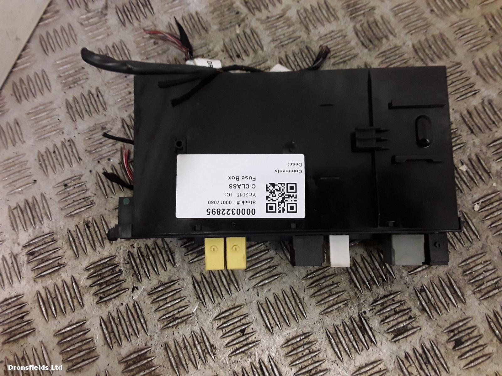 View Auto part Fuse Box Mercedes C Class 2015