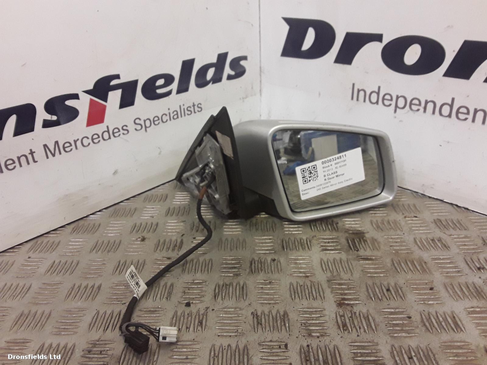 View Auto part R Door Mirror Mercedes B Class 2013