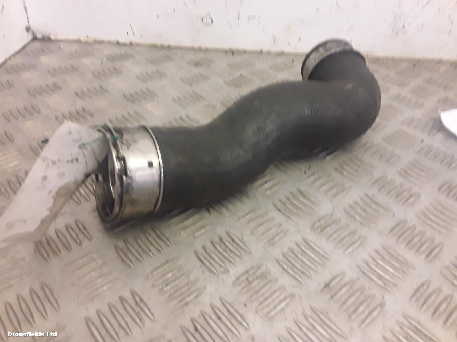 View Auto part Engine Pipe/Hose Mercedes R Class 2012