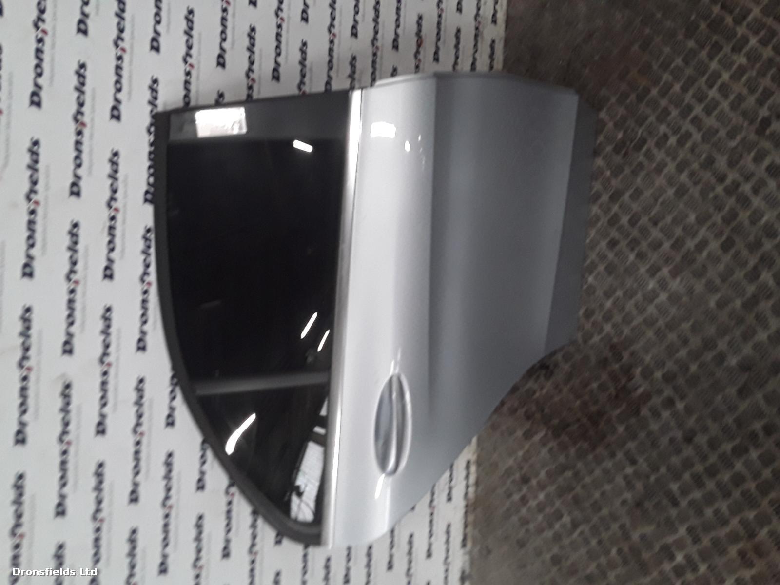 View Auto part R Rear Door Mercedes C Class 2017